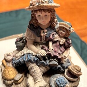 Yesterday Child Boyds DollStone Ashley with Chrissie " I Wanna Be Series" No. 2